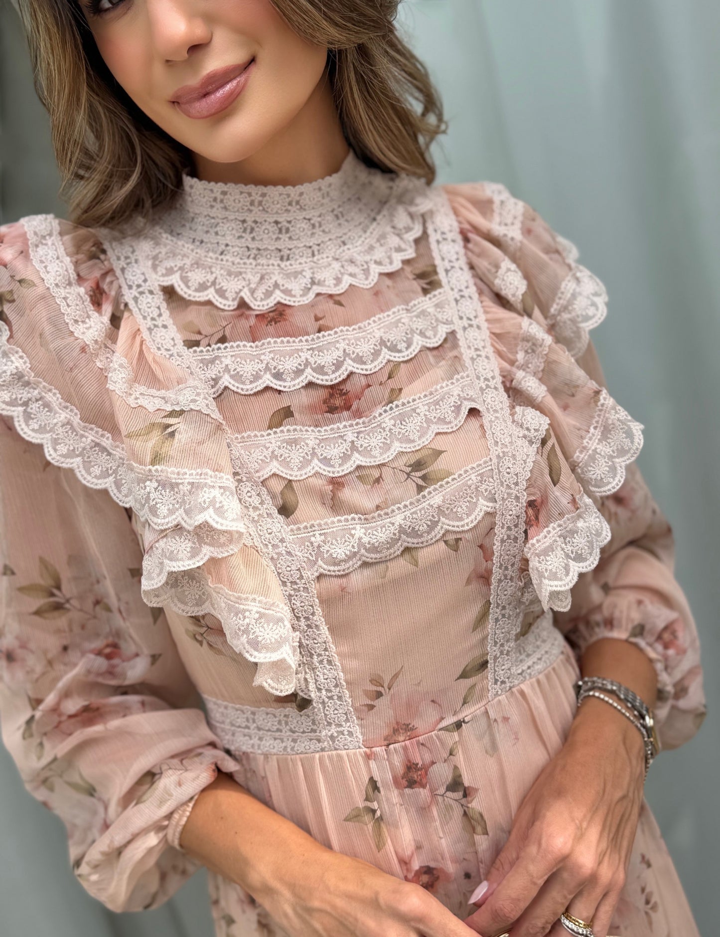 Vestido Chiffon Rose Beatriz