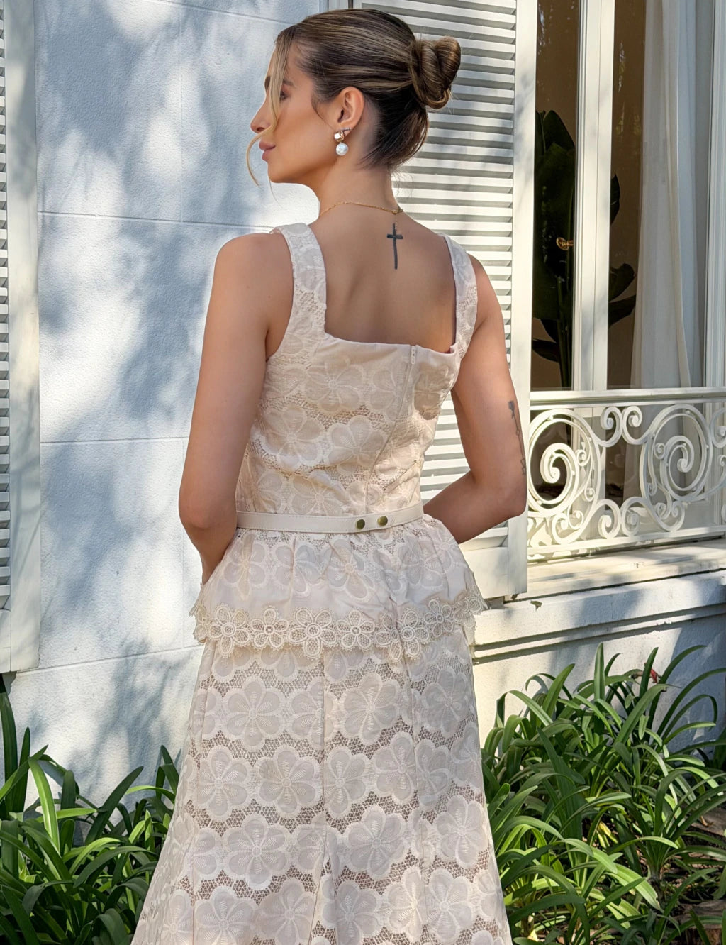 Vestido Laise Carmem Bege