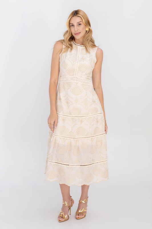 Vestido Midi em Laise Wennancia