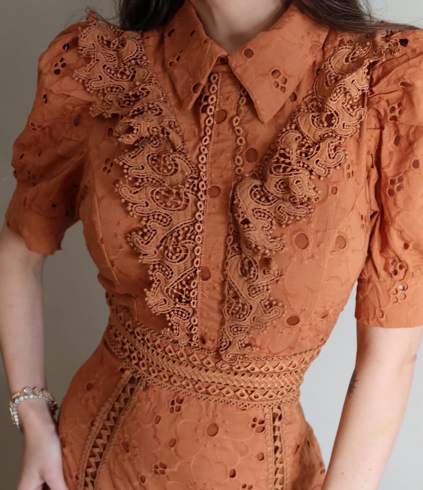 Vestido Bordado Kamila