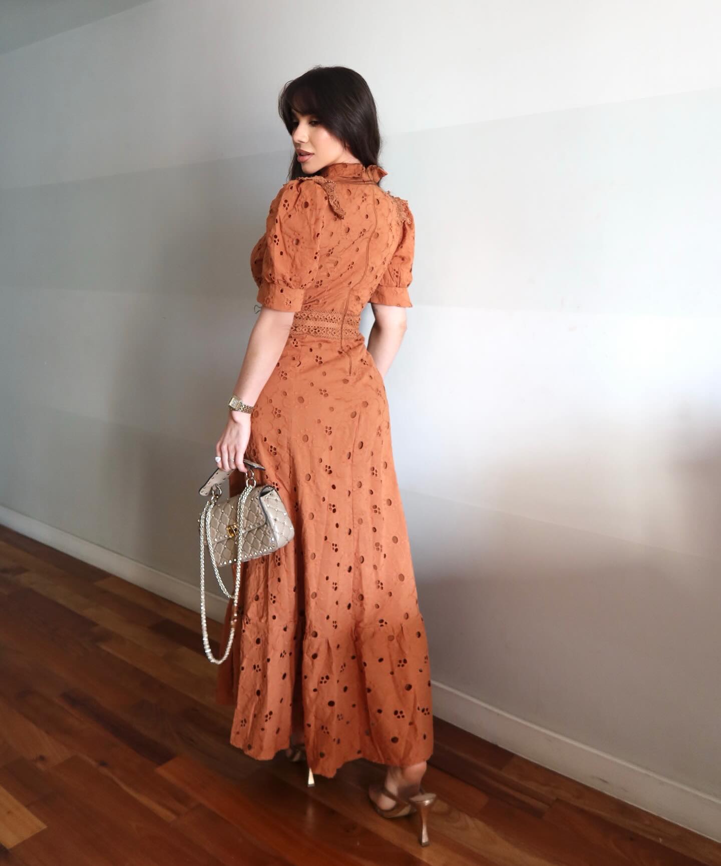 Vestido Bordado Kamila