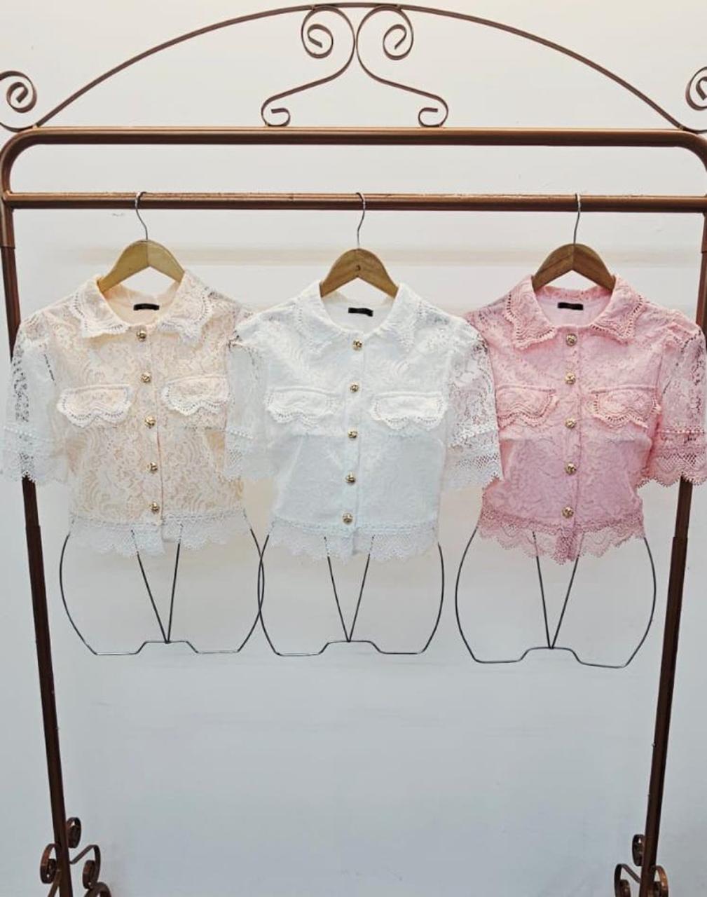 Camisa Cropped Renda Bárbara