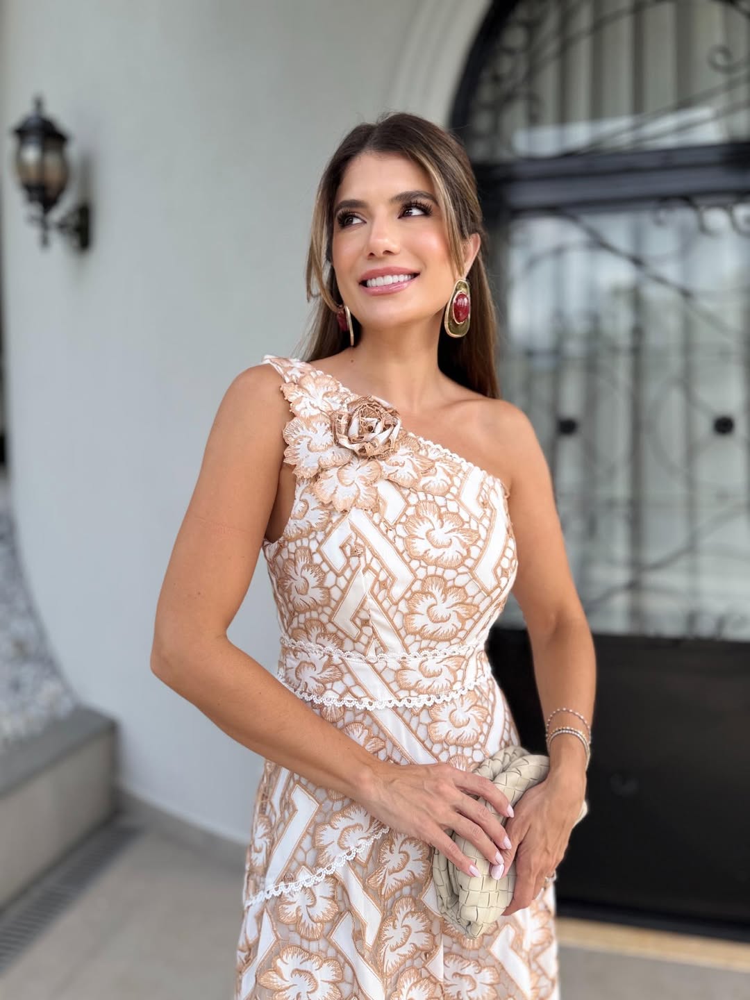 Vestido Mula Manca Laise Bordado
