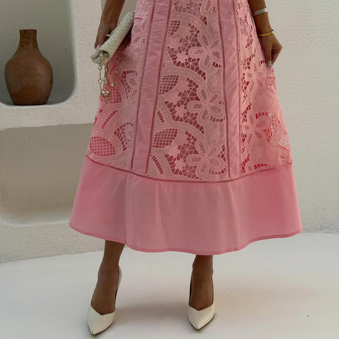Vestido Midi em Lese Rosa